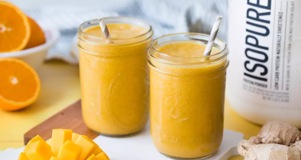 GOLDEN MANGO CITRUS SMOOTHIE