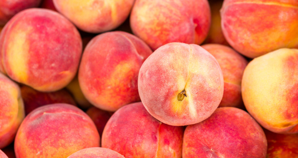 a bunch of peaches