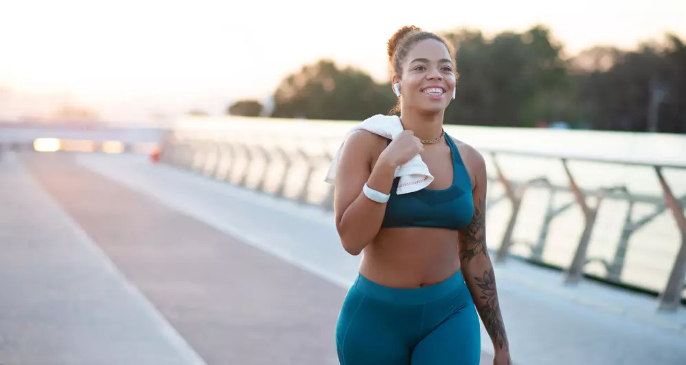 7 WAYS TO BOOST YOUR ENERGY (THAT AREN'T COFFEE)